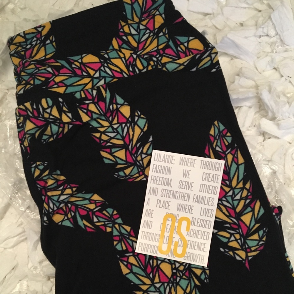 Feather LuLaRoe one size leggings NWT
